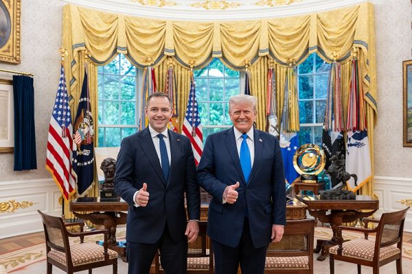 Poland’s Power Struggle Lands in Washington: Nawrocki Meets Trump, Tusk Left Sidelined