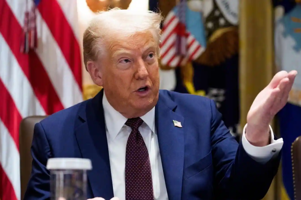 Trump’s Jacket Sparks Internet Meltdown Is That a Hidden Heart Pump or Just Bad Tailoring?