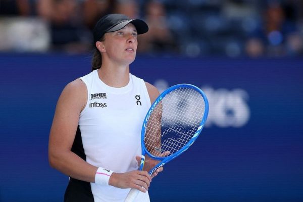 “Iga Świątek: Career, Playing Style, and Achievements of the World Tennis Champion” “Iga Świątek